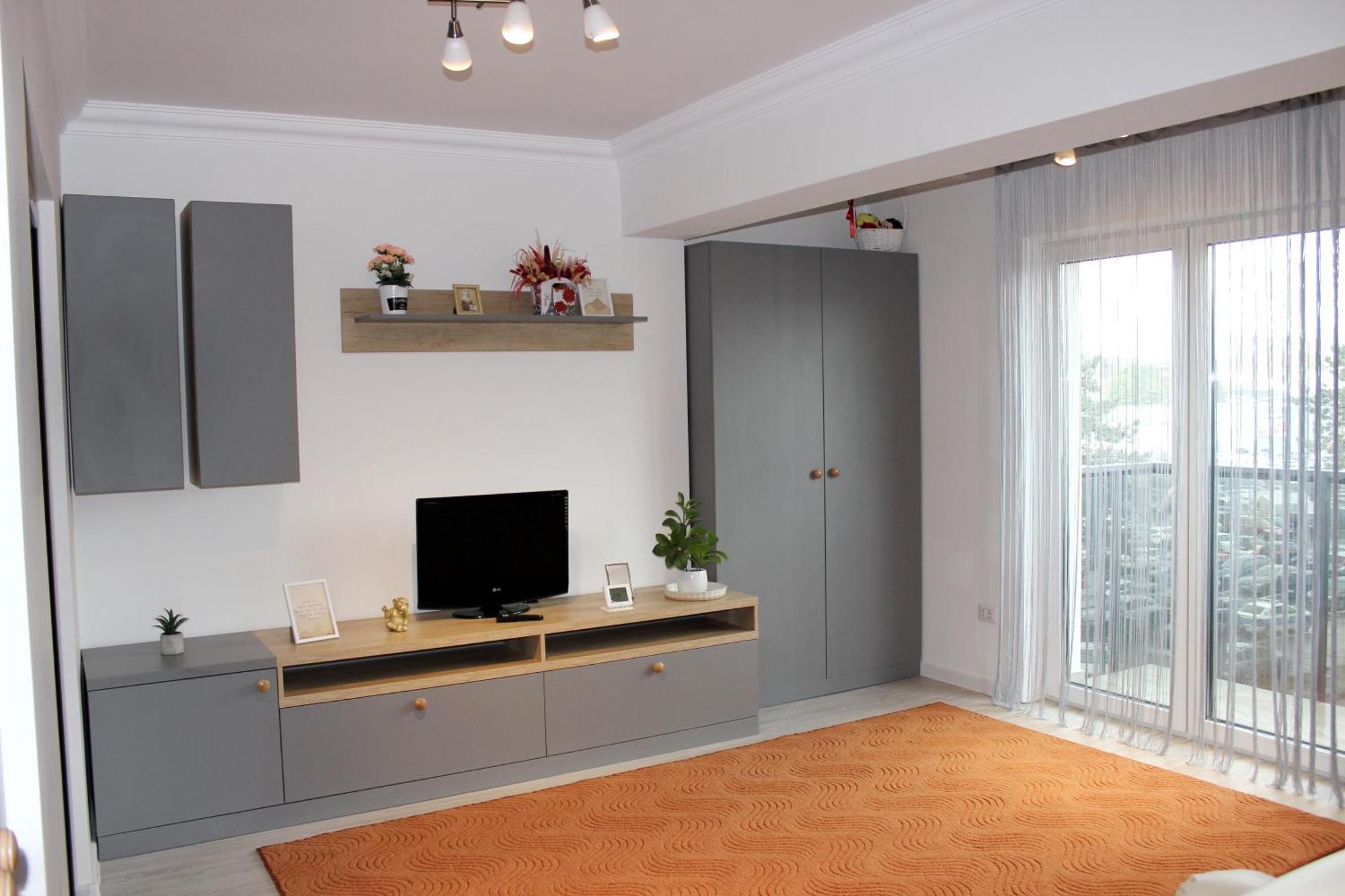Cozy Apartments In Centre Of Suceava Near Kaufland And University Екстериор снимка