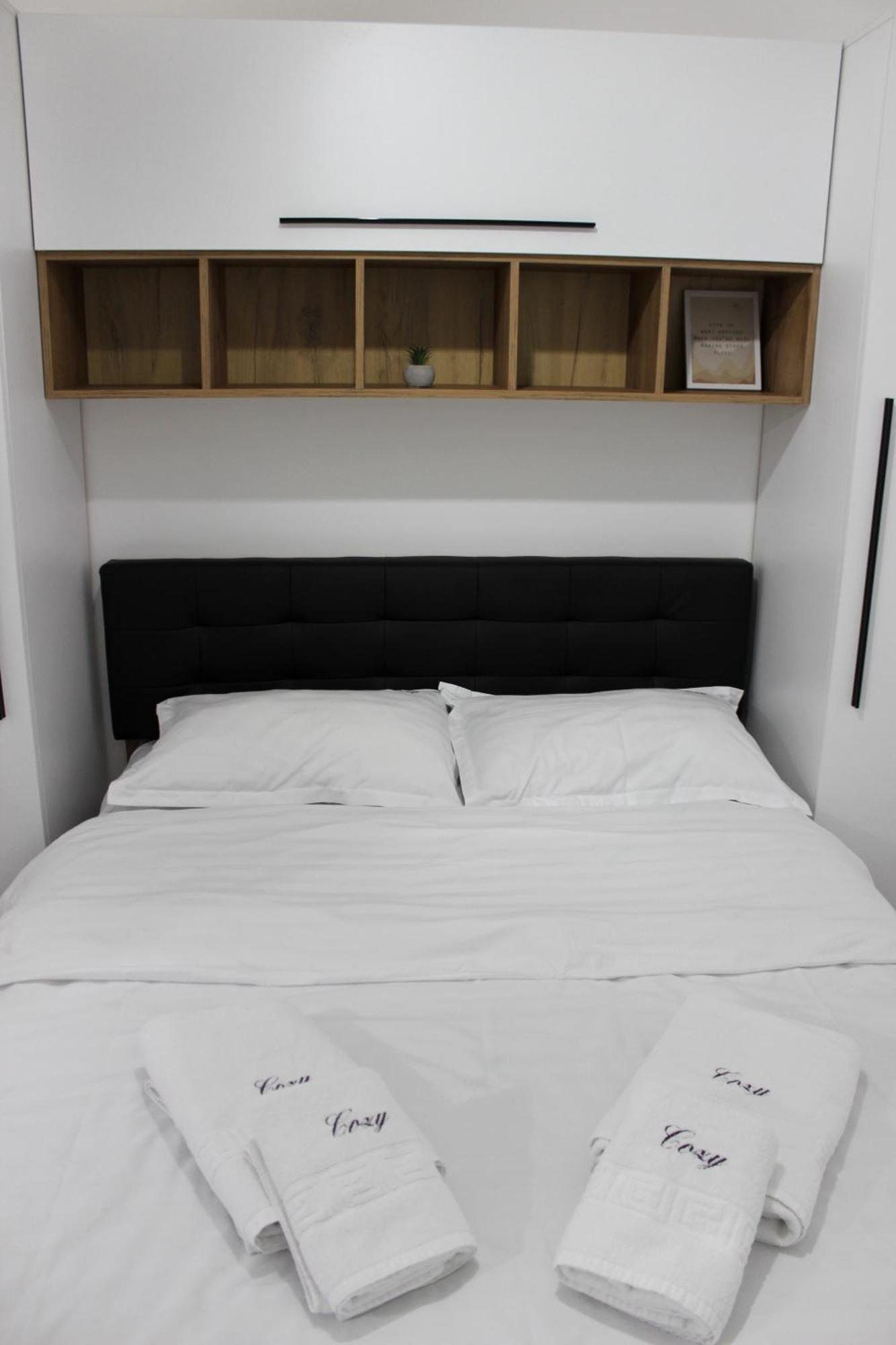 Cozy Apartments In Centre Of Suceava Near Kaufland And University Екстериор снимка